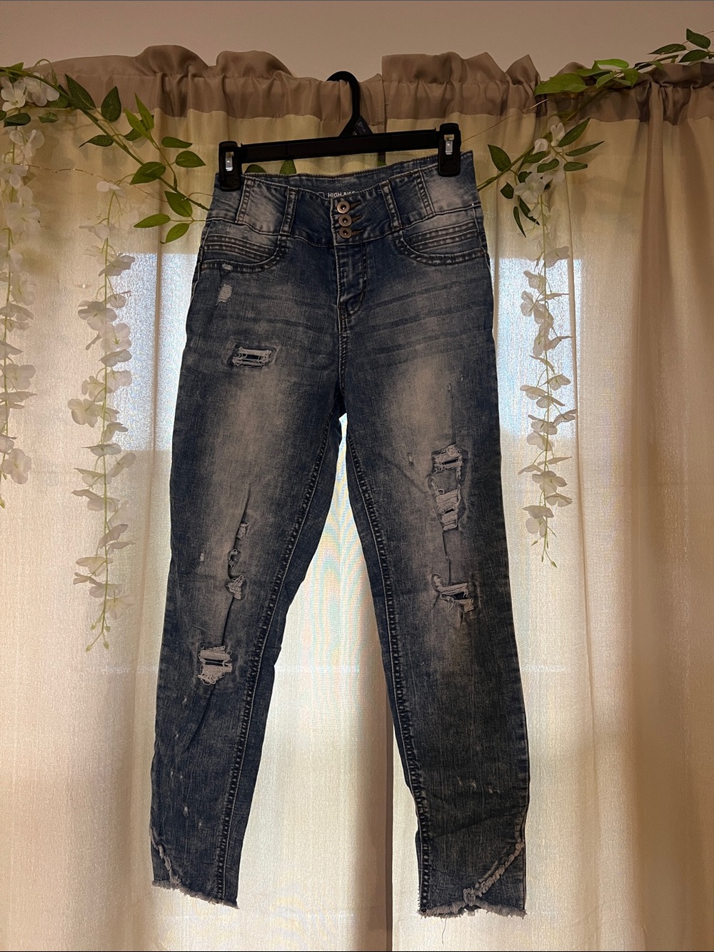 NOBO Women’s Distressed Skinny Jeans - Washed Denim